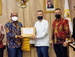 Stellvertretender Vorsitzender des Parlamentes der Republik Indonesien stimmte die neue autonome Region (DOB) bis zum Urteil des Verfassungsgerichtshofes aufschieben zu