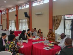SAPA Foundation kartierte das Bedürfnis nach der Entwicklung des papuanischen Menschenmaterials